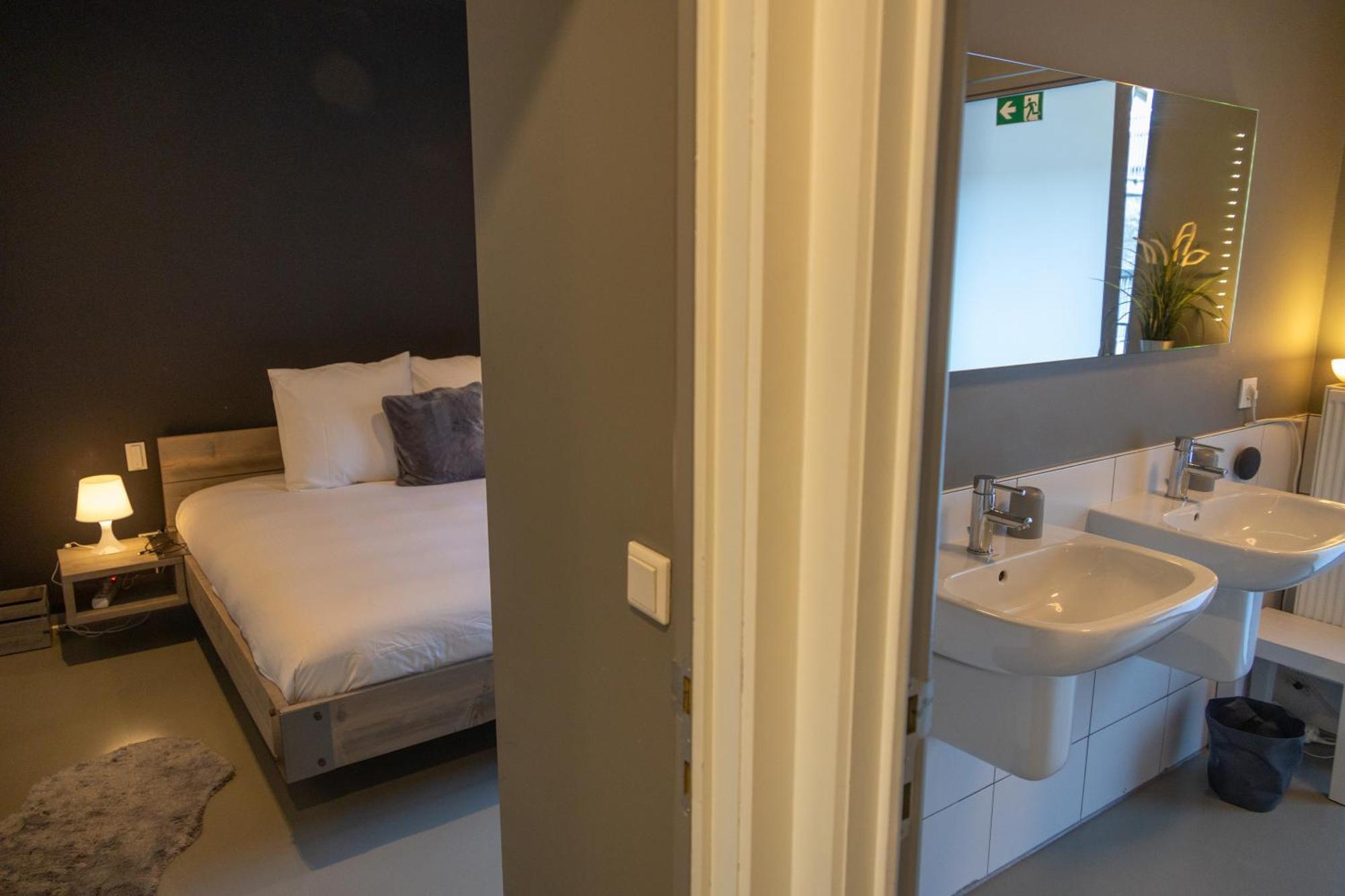 London 993 Apt 202 แอนต์เวิร์ป ภายนอก รูปภาพ