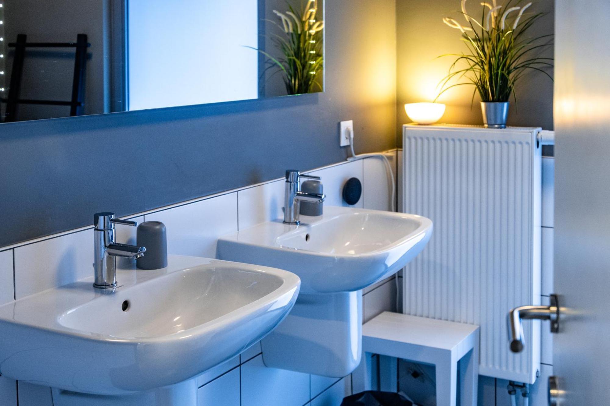London 993 Apt 202 แอนต์เวิร์ป ภายนอก รูปภาพ